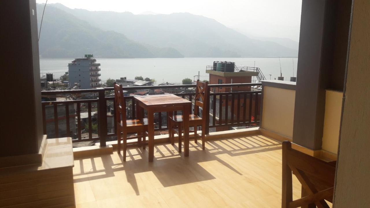 Beli Guest House Pokhara Extérieur photo