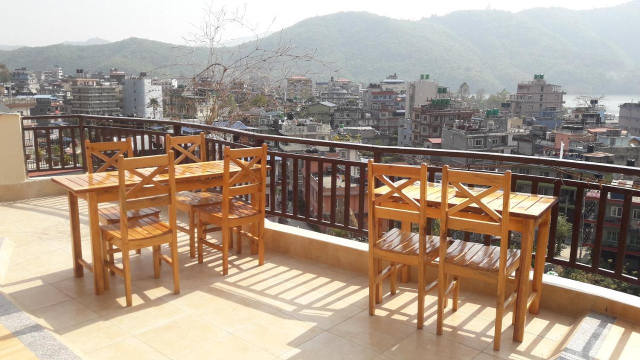 Beli Guest House Pokhara Extérieur photo