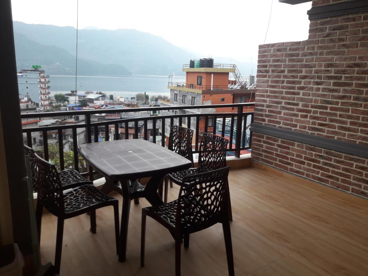 Beli Guest House Pokhara Extérieur photo