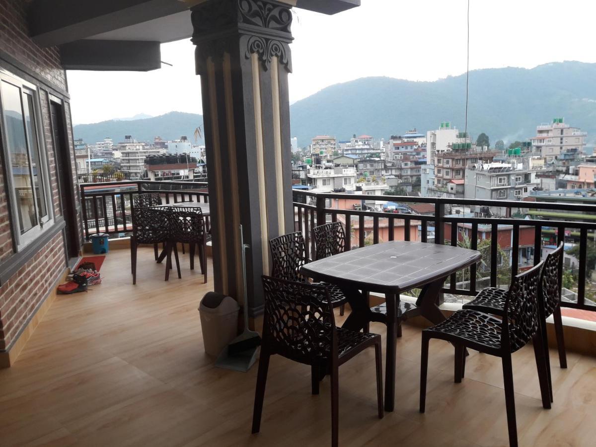 Beli Guest House Pokhara Extérieur photo