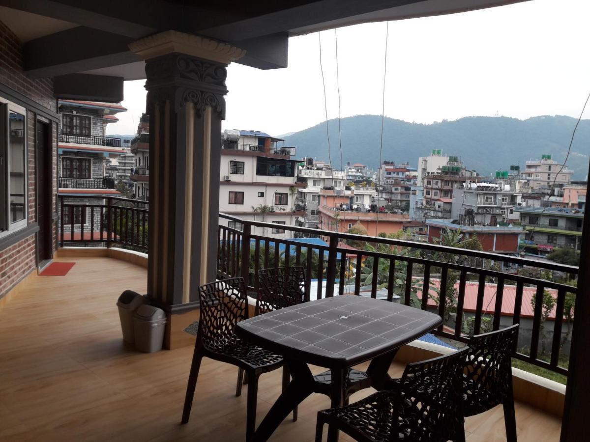 Beli Guest House Pokhara Extérieur photo