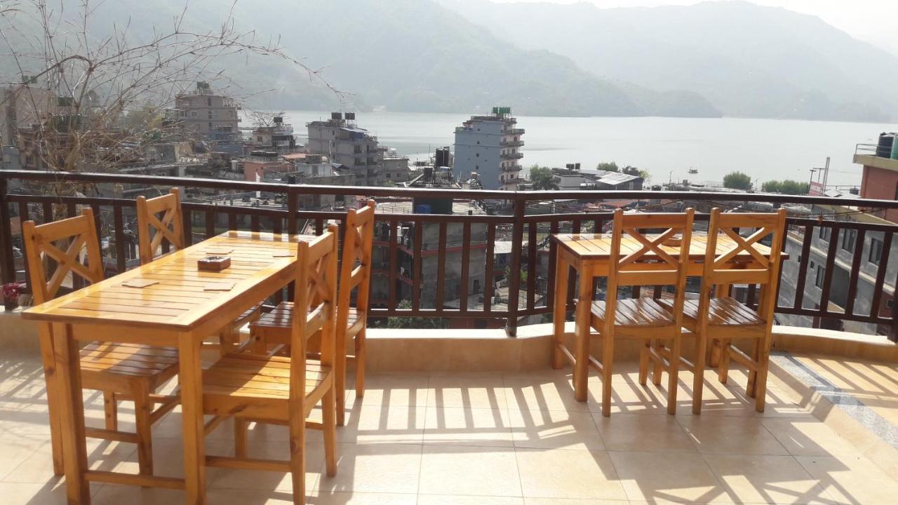 Beli Guest House Pokhara Extérieur photo