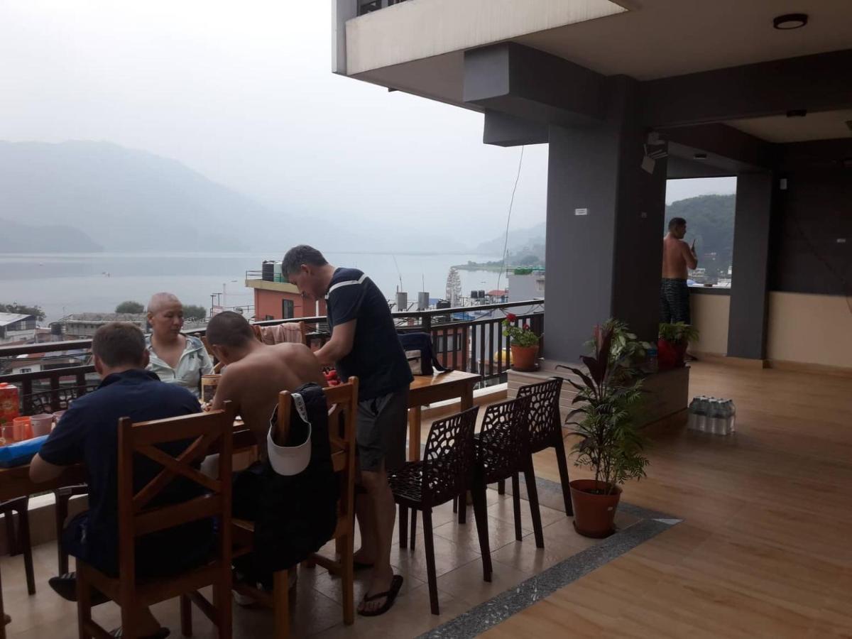 Beli Guest House Pokhara Extérieur photo