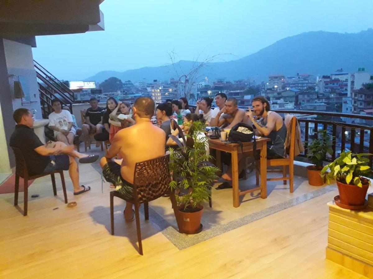 Beli Guest House Pokhara Extérieur photo