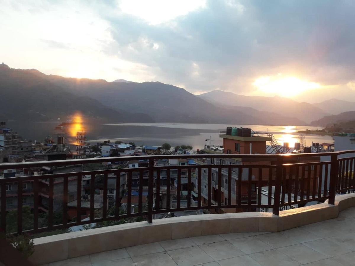 Beli Guest House Pokhara Extérieur photo