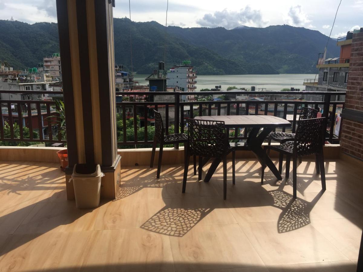 Beli Guest House Pokhara Extérieur photo
