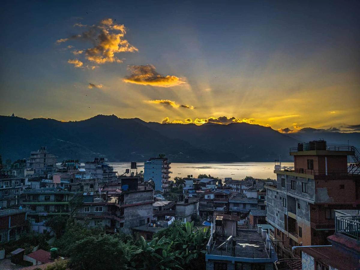 Beli Guest House Pokhara Extérieur photo